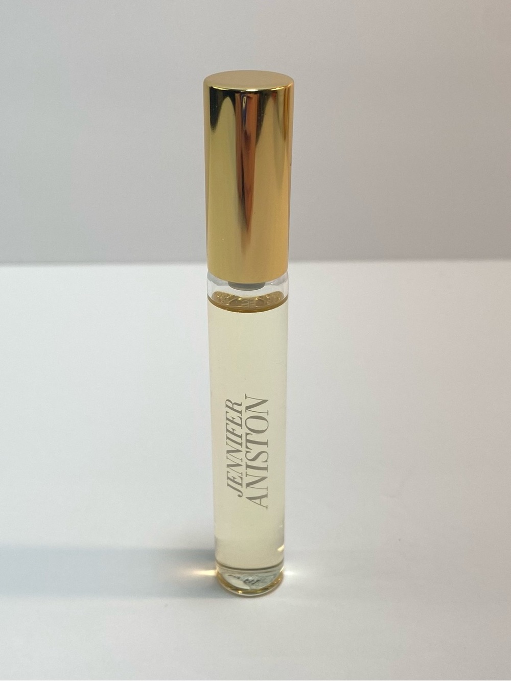 Jennifer Aniston Rollerball .33 oz Travel Size EDP